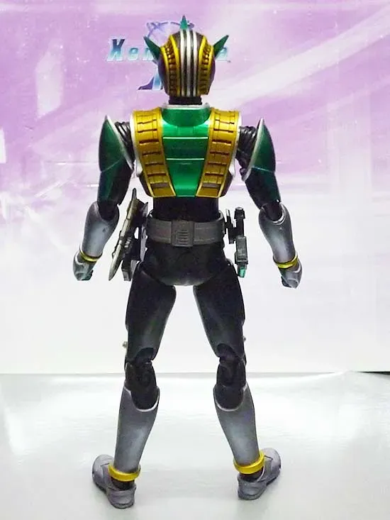 【SHF】時間守護者「假面騎士零神 牛郎星型態」 照片